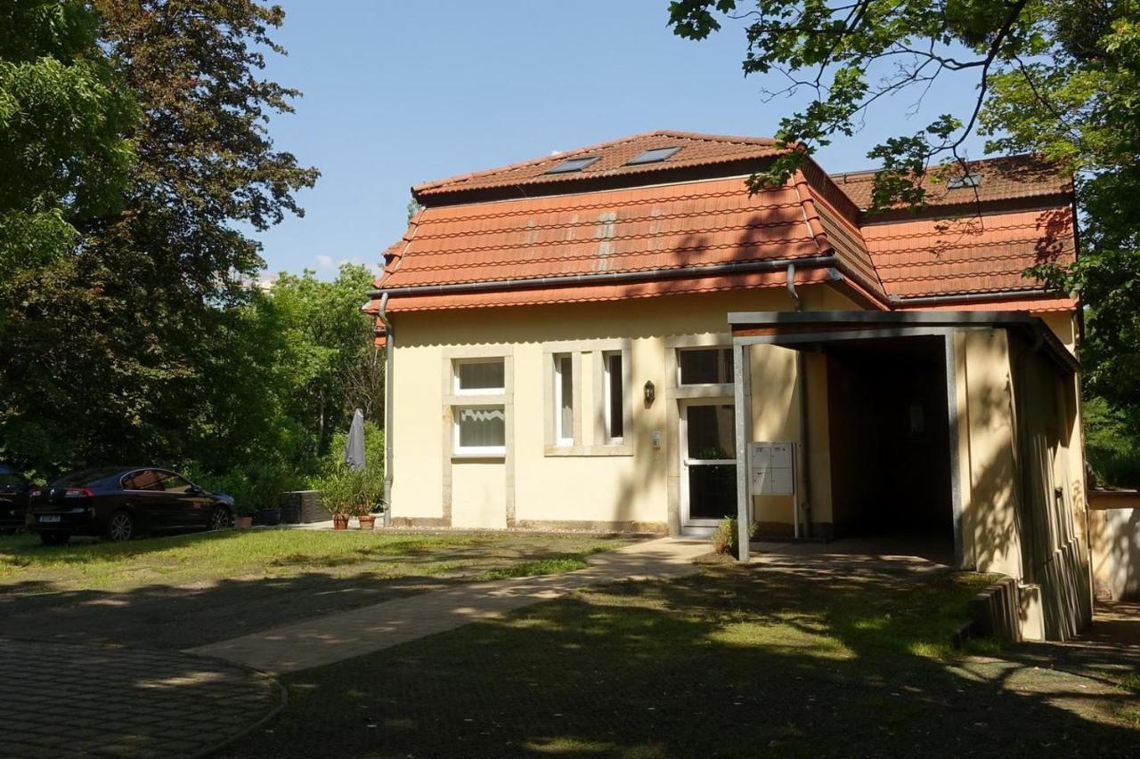 Campus Apartment Ernst ドレスデン エクステリア 写真